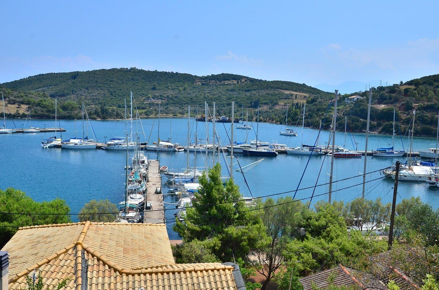 Trizonia Island — photo 3